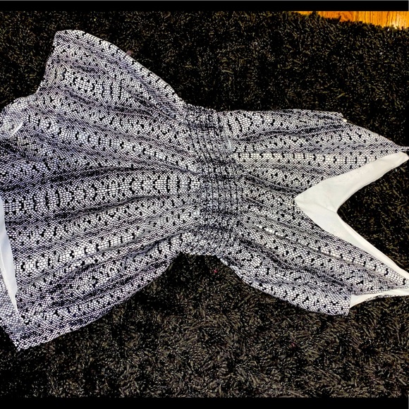 Vintage Havana Romper Size Small Black and White - Picture 3 of 5